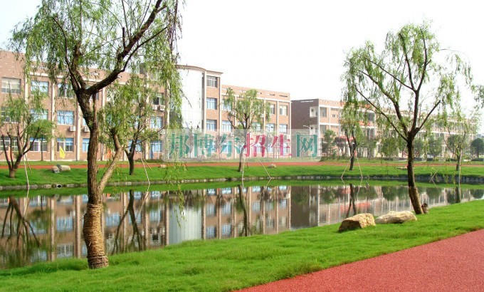 浙江交通職業(yè)技術(shù)學(xué)院是幾專(zhuān)