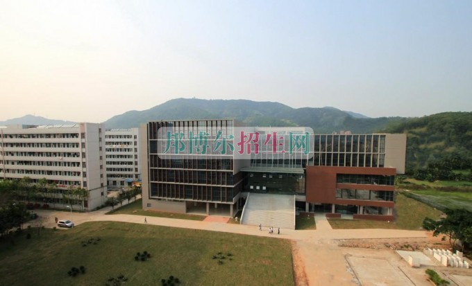 廣東工程職業技術學院招生辦聯系電話