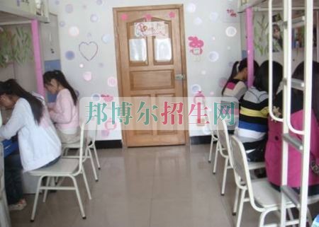 重慶應(yīng)用技術(shù)職業(yè)學院宿舍條件