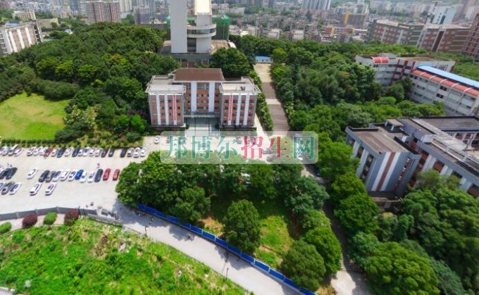 湖北三峽職業技術學院招生辦聯系電話