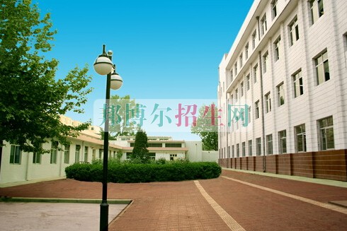 咸陽市衛生學校