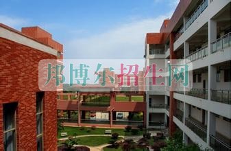 江西經濟管理職業學院是幾專