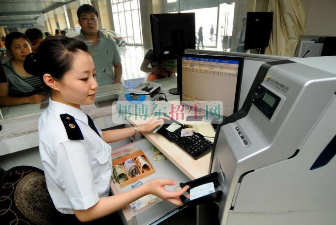 高中畢業學鐵路專業