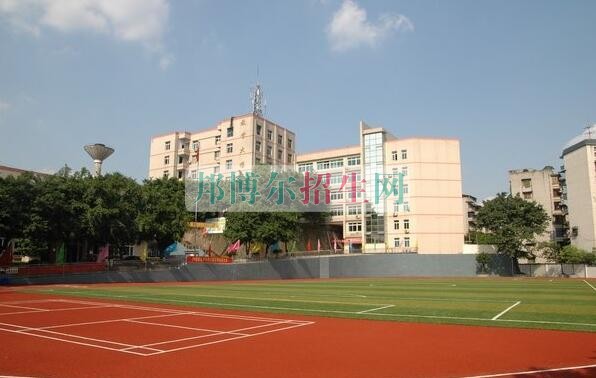 初中畢業學鐵道運輸的學校