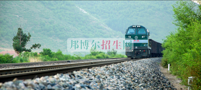 中專鐵道工程技術專業可以考大專嗎