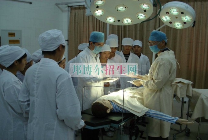400分能上臨床醫學嗎