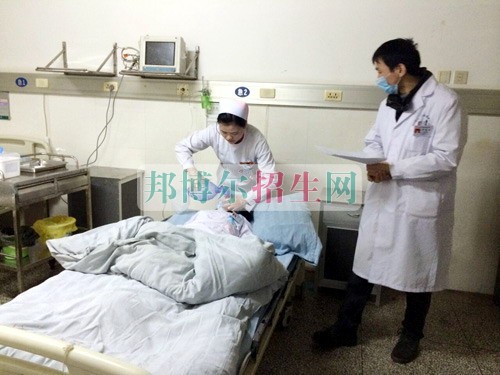 臨床醫學干什么的