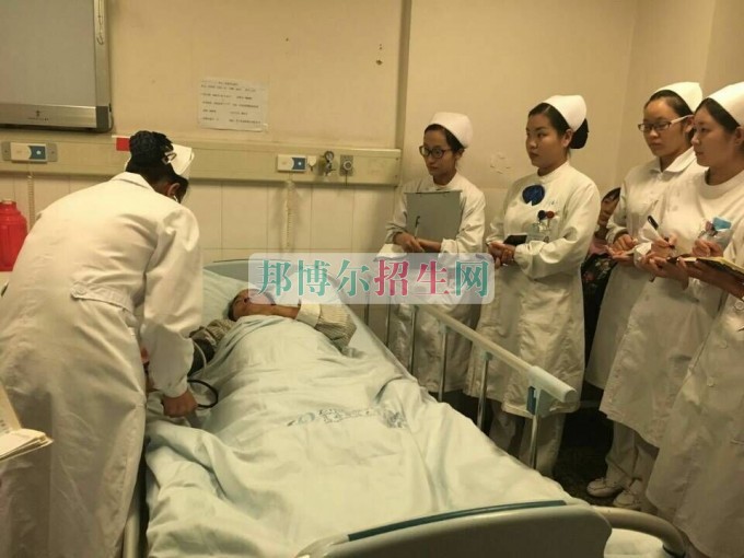 中專學助產護理有前途嗎