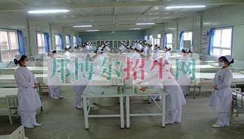 高中沒畢業可以學高級護理嗎