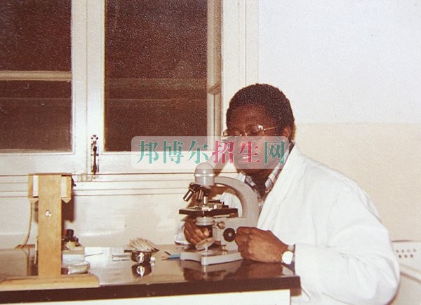 臨床醫學怎么樣報名
