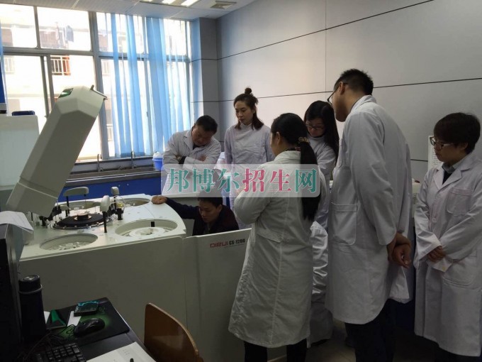 醫學檢驗專業怎么樣報名