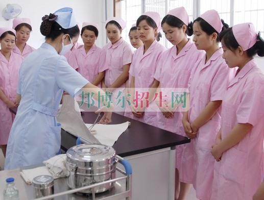高級護(hù)理適合女生學(xué)嗎