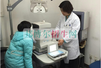 眼視光技術就業前景怎么樣