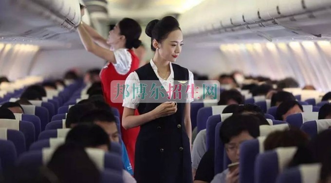 成都航空服務就業前景怎么樣