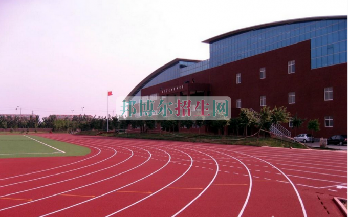 職業學校好還是高中好