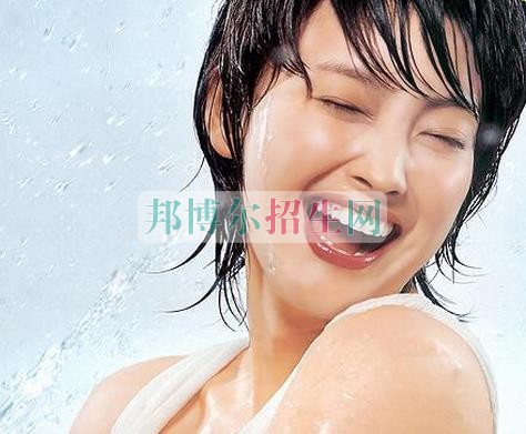 成都口腔醫(yī)學開始招生了嗎