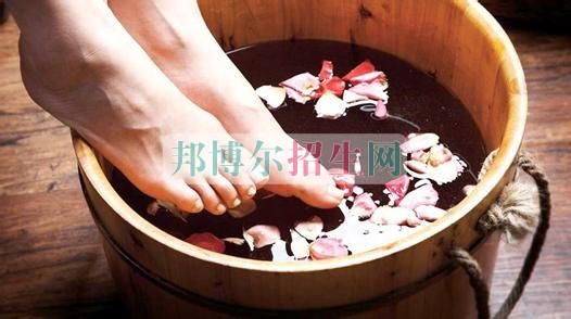 成都中醫學學校好嗎