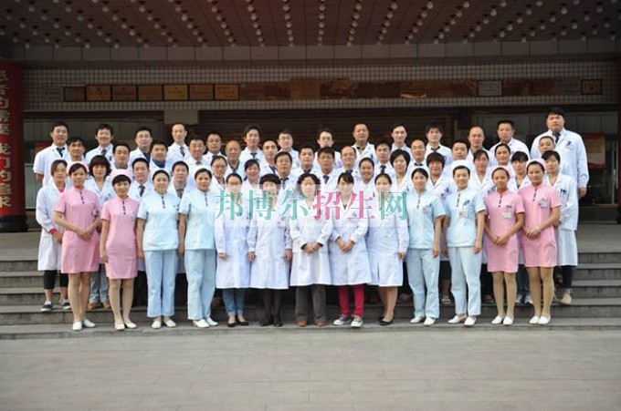 成都高中生讀醫學影像怎么樣