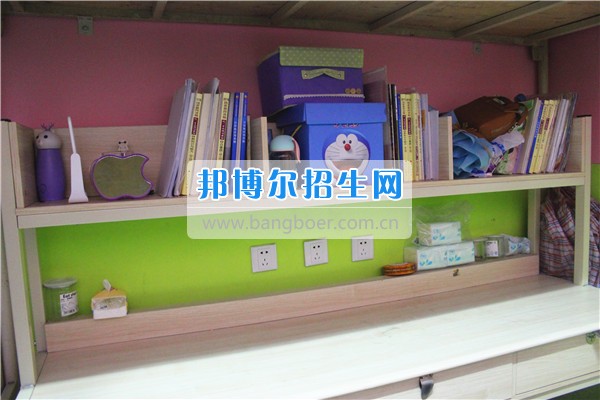 成都希望幼師學校是責任？更是一種愛！
