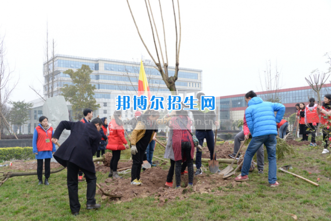 川南幼兒師范高等?？茖W校學前教育二系黨日活動