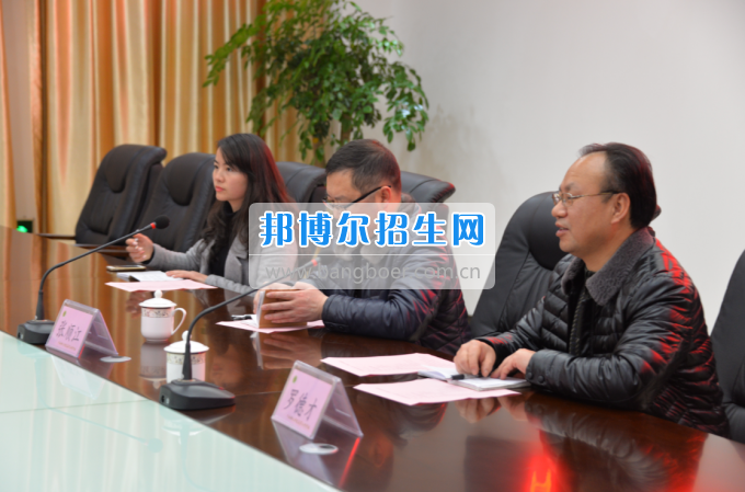自貢市旅游職業(yè)高級(jí)中學(xué)到川南幼兒師范高等專科學(xué)校考察