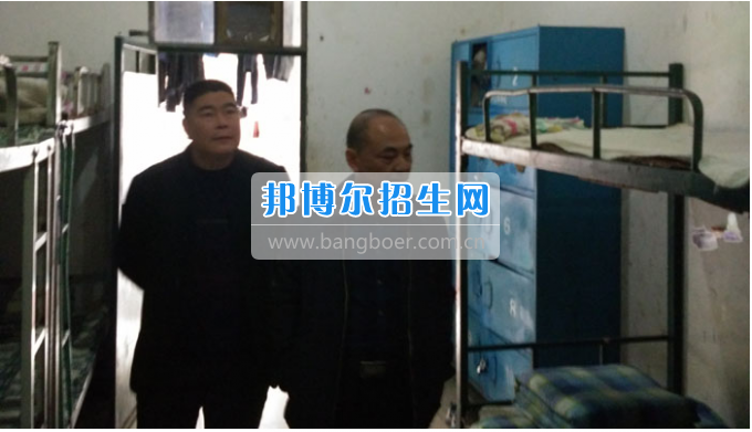 儀隴縣教育局長一行赴天坤四川省古藺縣職業高級中學校參觀考察