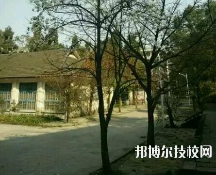 重慶商務高級技工學校網站網址