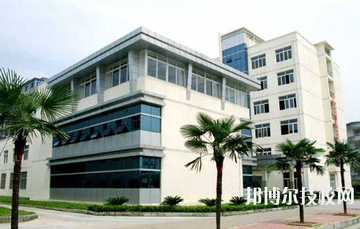 江西化學工業技工學校怎么樣、好不好