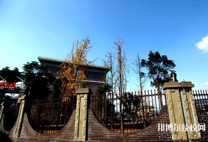 重慶財政學校2020年報名條件、招生要求、招生對象