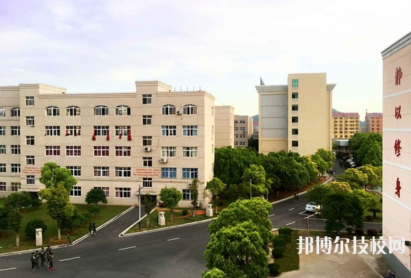 江西華憶電子工業(yè)中等專業(yè)學(xué)校怎么樣、好不好