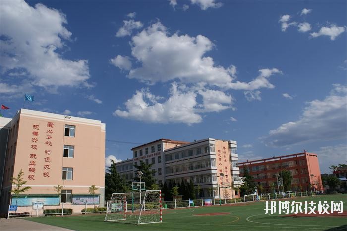 隴縣職業教育中心2020年招生辦聯系電話
