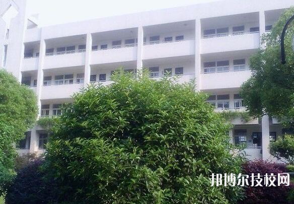 杭州臨平職業高級中學2020年宿舍條件