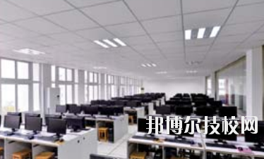 重慶萬州第一職業高級中學2020年招生辦聯系電話