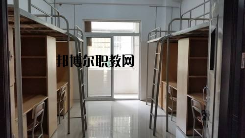 靈山職業技術學校2020年宿舍條件