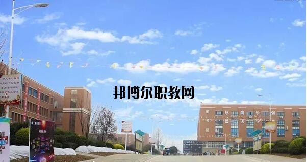 貴陽(yáng)振華藝術(shù)師范職校怎么樣、好不好
