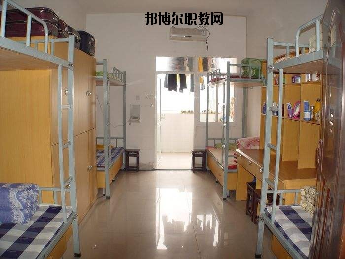 珠海斗門區(qū)新盈中等職業(yè)學校2020年宿舍條件