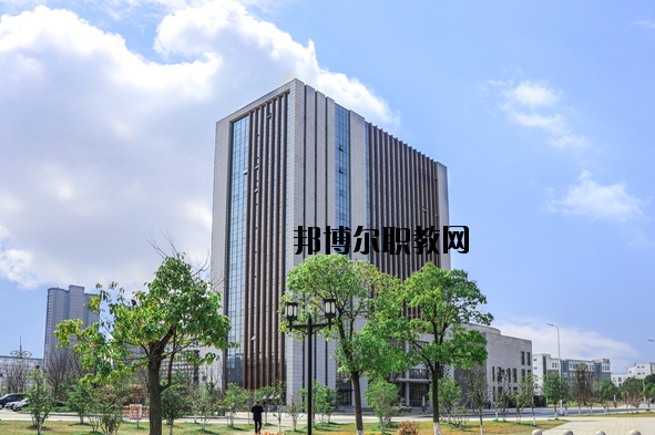 南京師范大學泰州學院網站網址
