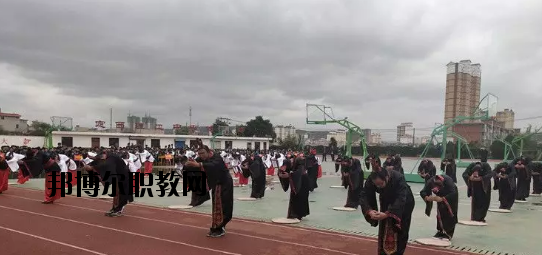 定西理工中專(zhuān)學(xué)校2020年招生辦聯(lián)系電話(huà)