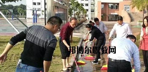 石家莊萬搏中等專業(yè)學校網站網址