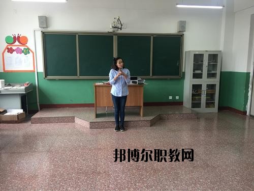 四川東坡中等職業(yè)技術學校2020年報名條件、招生要求、招生對象