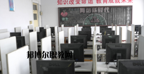 保定育德中專學(xué)校2020年報名條件、招生要求、招生對象