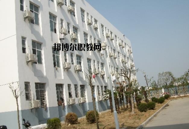 荊門現代學校2020年招生簡章
