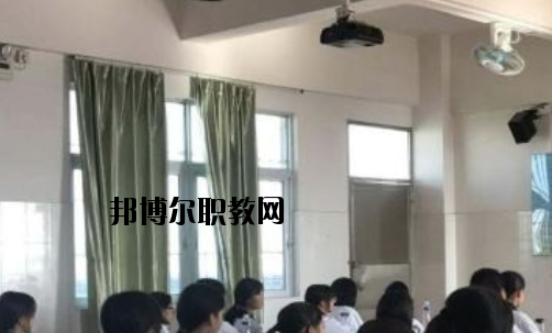 秦皇島燕成中等專業(yè)學校怎么樣、好不好