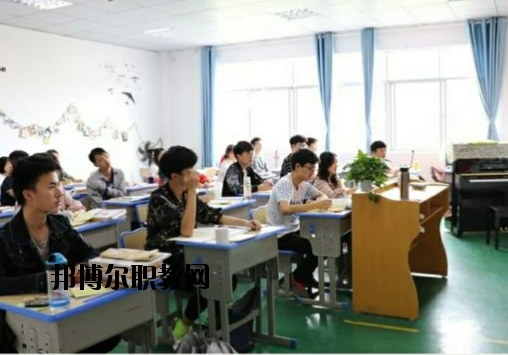 吉安扶園職業高中怎么樣、好不好