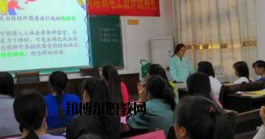 百色右江區職業技術學校2020年宿舍條件