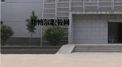許昌職業(yè)技術(shù)學(xué)院附屬中專2021年報(bào)名條件、招生要求、招生對(duì)象