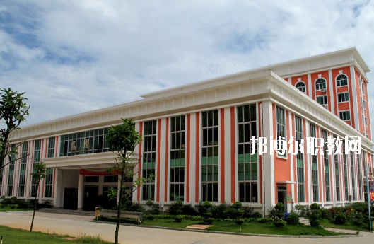 湛江市寸金中等專業學校網站網址