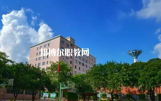 廣東省商業(yè)職業(yè)技術(shù)學(xué)校2020年報(bào)名條件、招生要求、招生對象