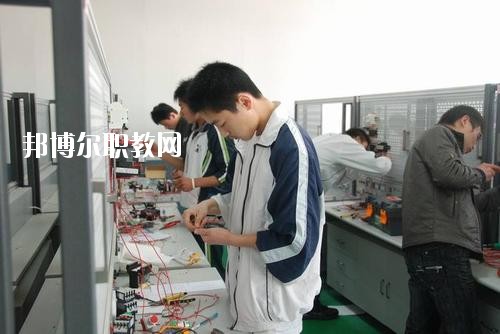 蓬安縣濟(jì)渡職業(yè)中學(xué)2020年報名條件、招生要求、招生對象