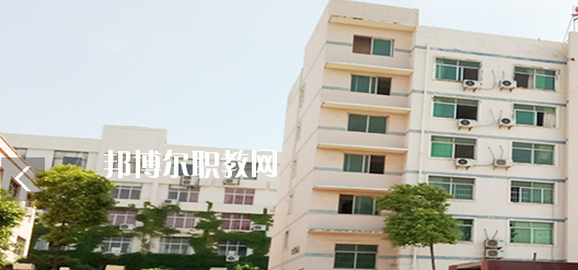 九江2020年鐵路學(xué)校中專(zhuān)學(xué)校排名